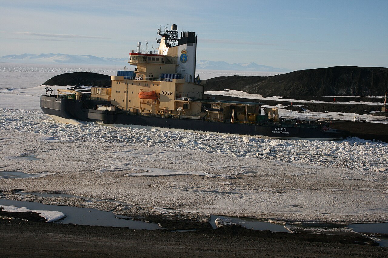 Icebreaker ship Oden navigating through Antarctic pack ice