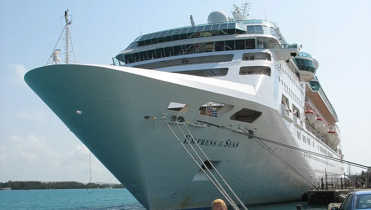 National Museum of Bermuda at the Keep showing Commissioner's House and maritime exhibits within the historic fortress