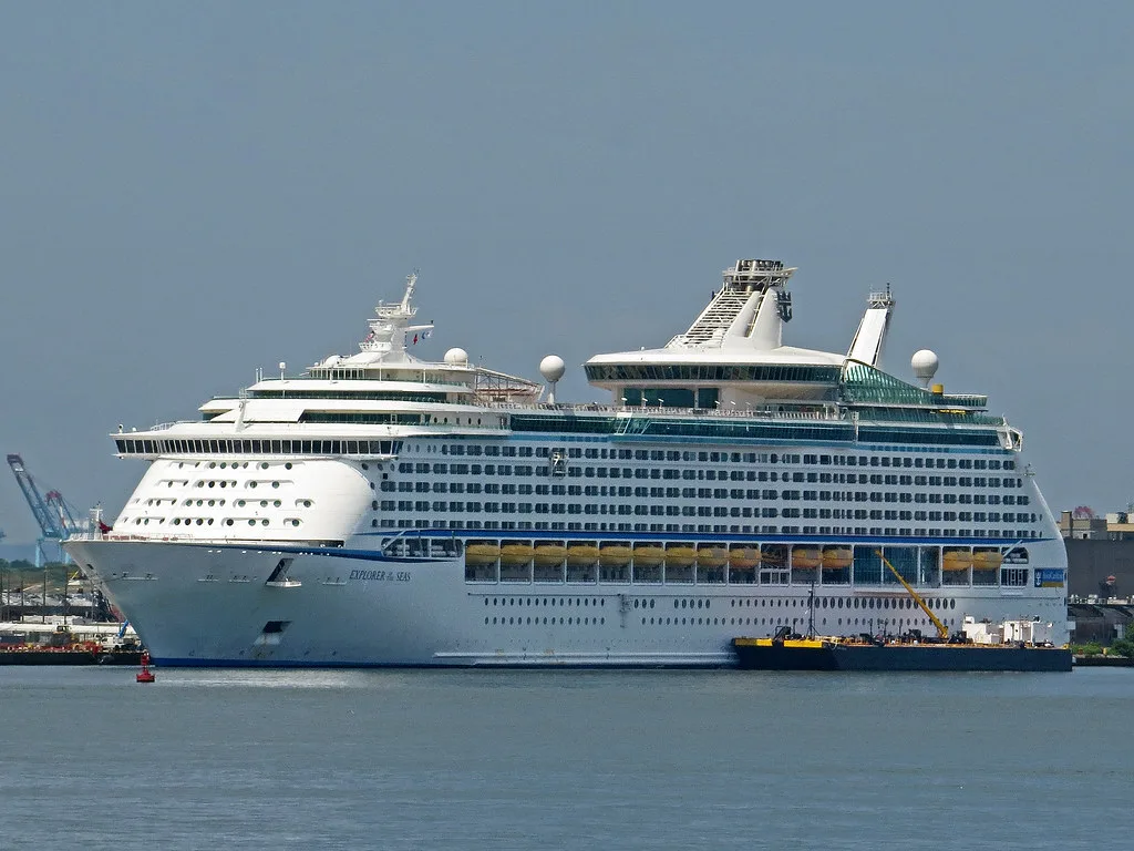 Classic New Jersey diner breakfast with eggs, bacon, and strong coffee in Bayonne