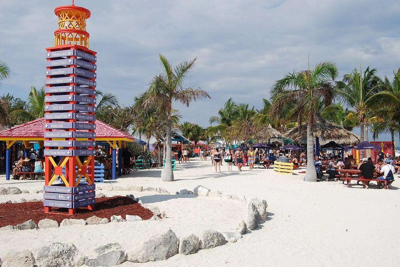 CocoCay shops and colorful buildings