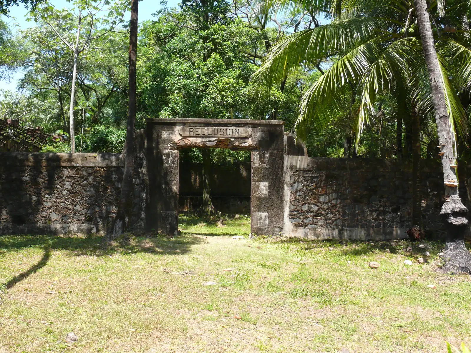 The gateway to the réclusion, the solitary-confinement compound, on Île Saint-Joseph