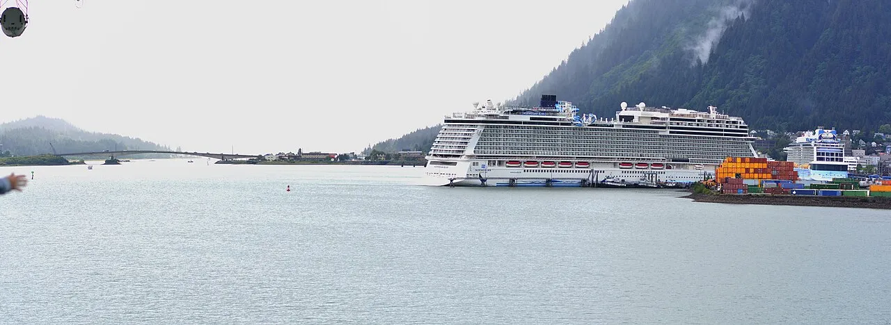 Port panorama of Juneau, Alaska