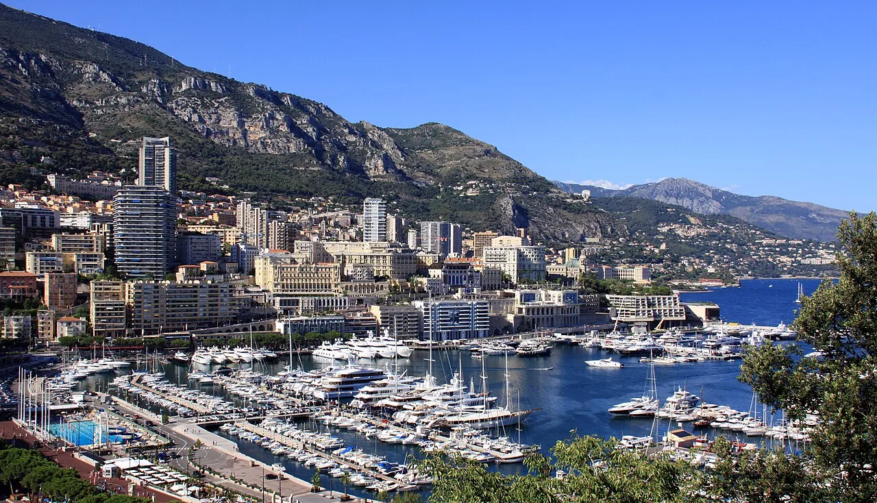 Monte Carlo waterfront