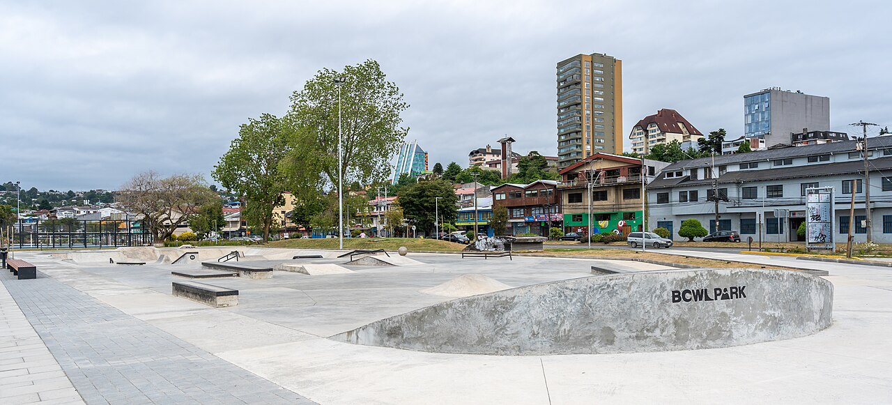 Street scene in Puerto Montt