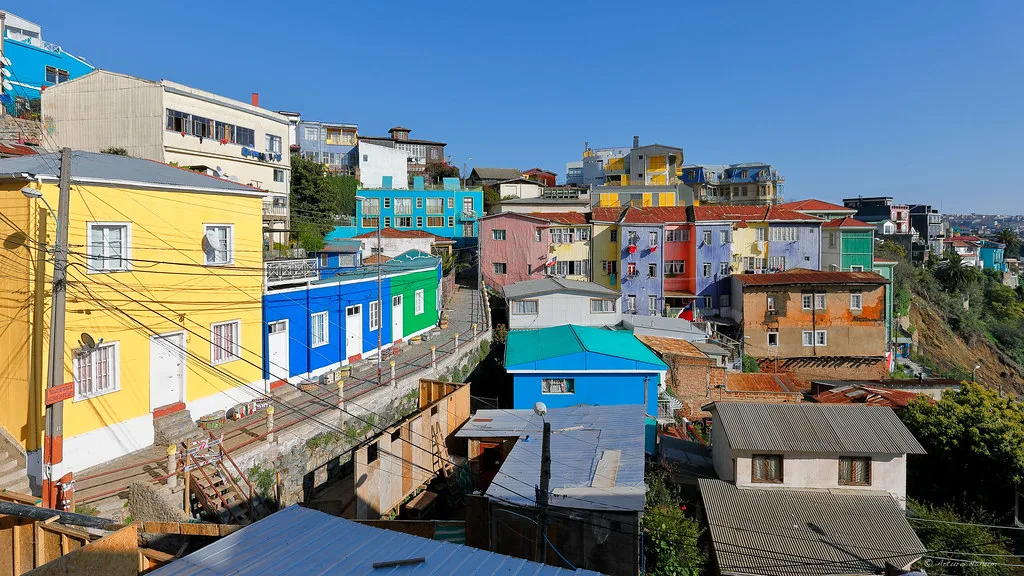 Colorful hillside houses of Valparaíso cascading toward the Pacific harbor